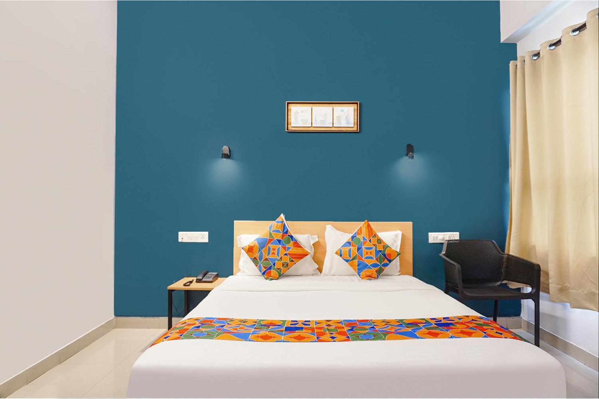 Fabhotel Aura Homes - Nr Khandoba Mandir Pimpri-Chinchwad エクステリア 写真