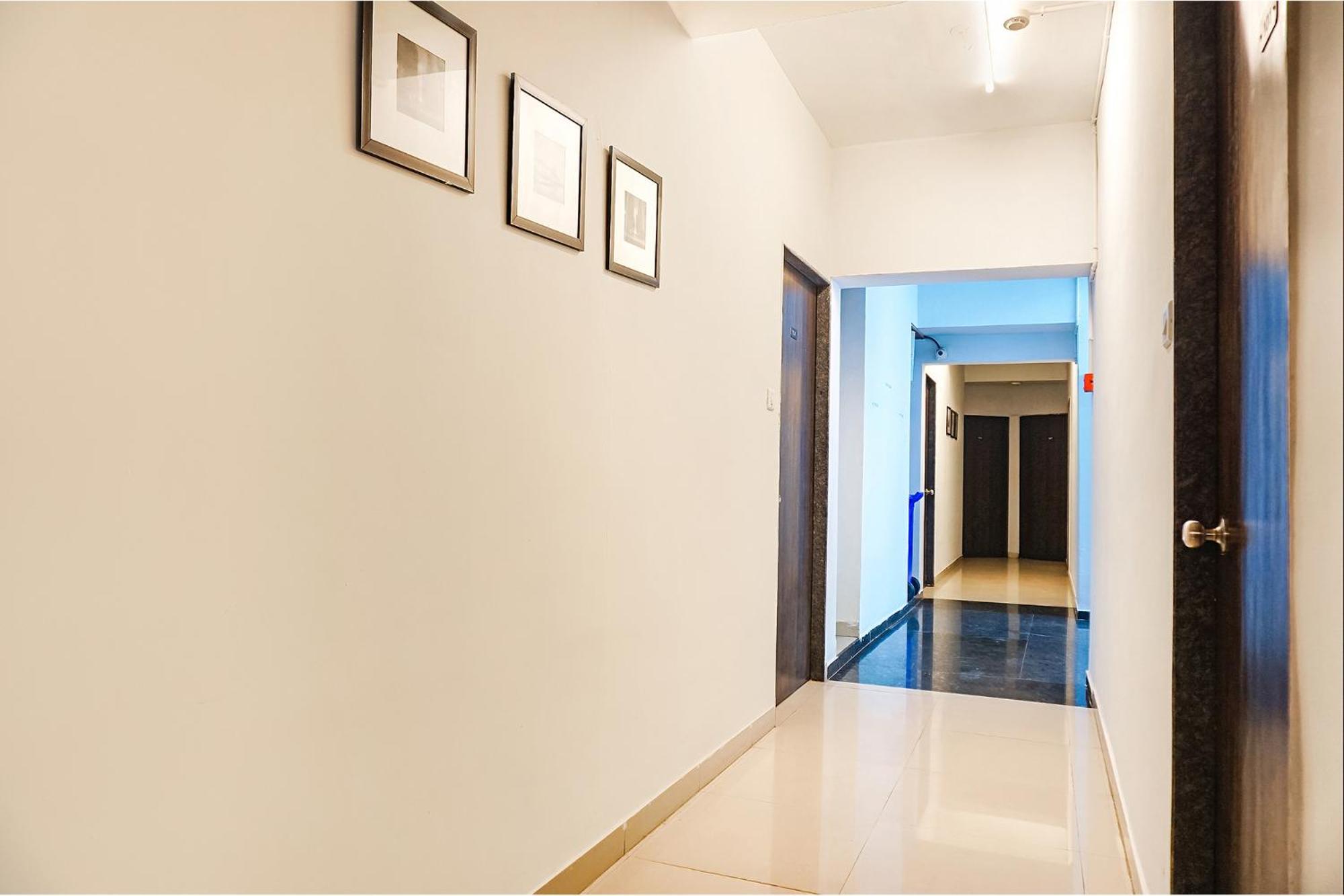 Fabhotel Aura Homes - Nr Khandoba Mandir Pimpri-Chinchwad エクステリア 写真